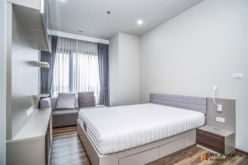 Onyx Phaholyothin available room for rent 1b1b 40SQM. Only 22K/Month.