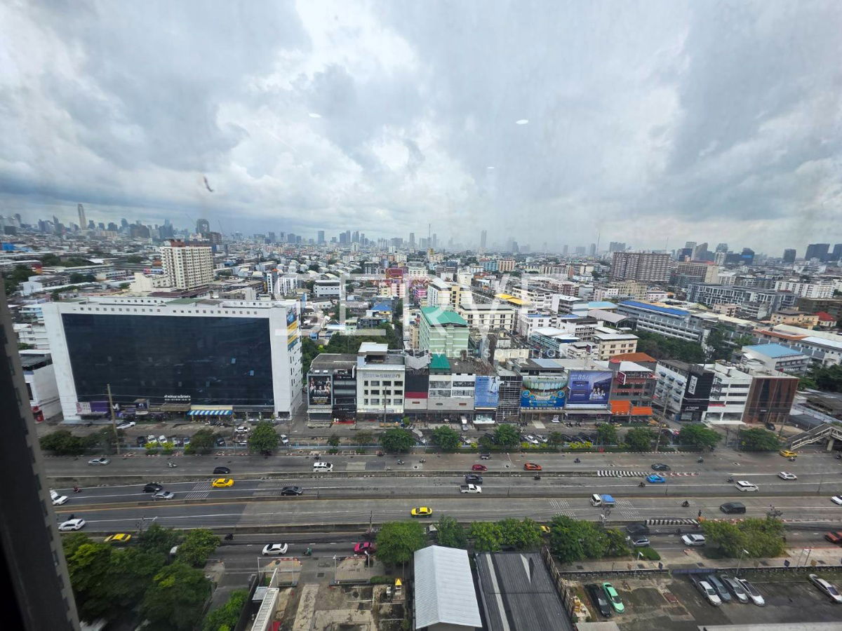 picture Duplex 1Bed High Floor Unblock view Fully Furnished Good Location Close to MRT  Huai Khwang station 100 m @ Centric Ratchada - Huai Khwang - 4/10