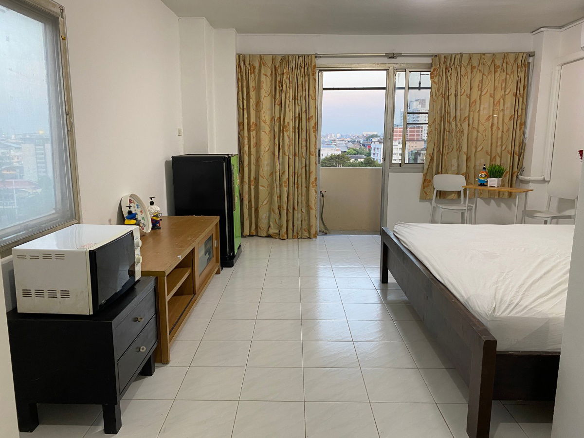picture For Rent Family Park (Lad Pround 48) for rent 6,000 baht near MRT Sutthisan *0659174222* - 4/10