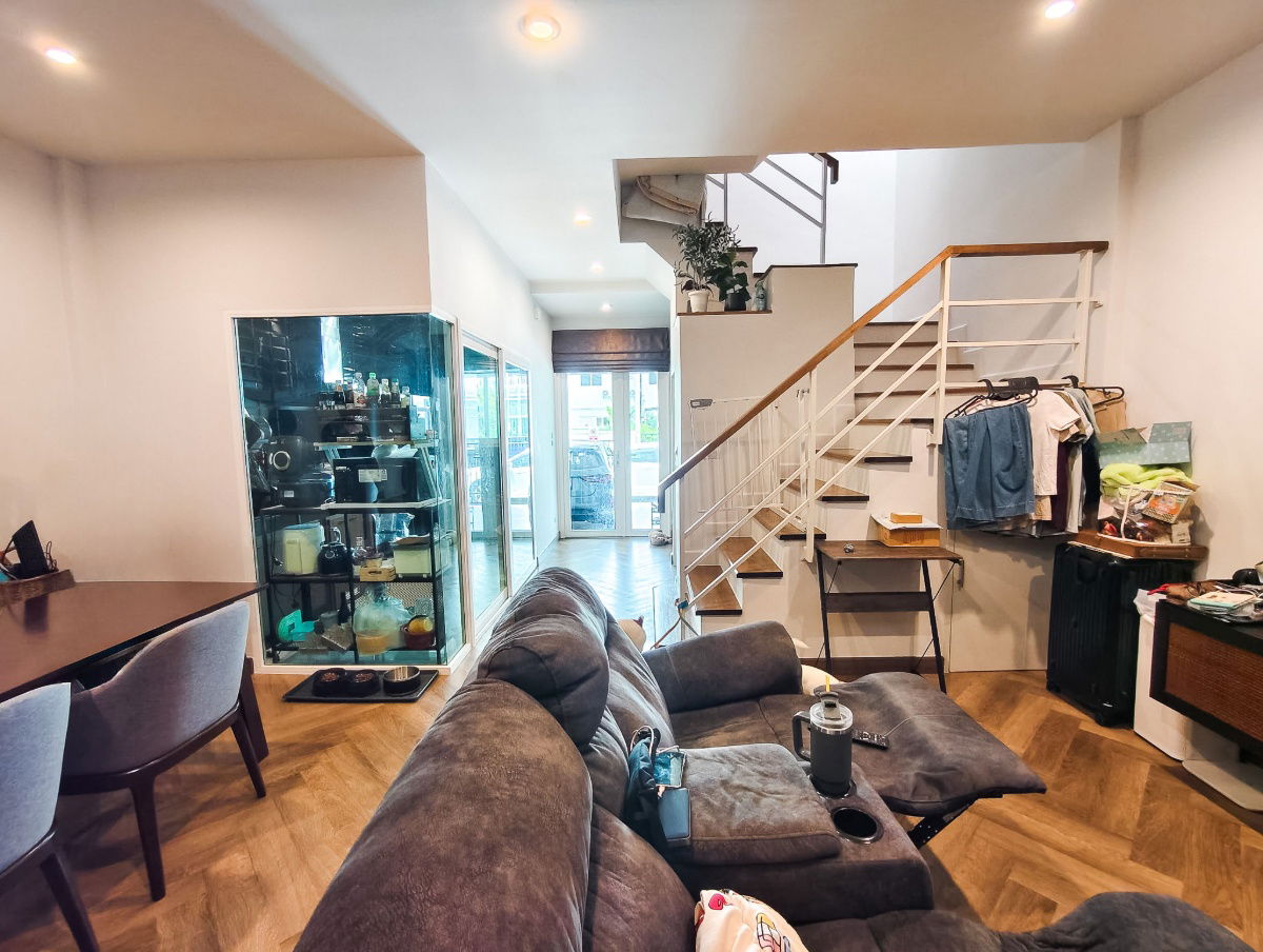 รูป 🏡 ทาวน์โฮม 2 ชั้น "ศุภาลัย เบลล่า เวสต์เกต บางใหญ่" เพียง 2.99 ล้าน ทำเลดี พร้อมอยู่ เดินทางง่าย ใกล้ MRT สถานีสามแยกบางใหญ่ เพียง 8 นาที - รูปที่ 14/23