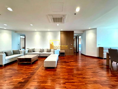 Apartment building for rent : Renovated 4 Bedroom Apartment For Rent in Phrom Phong - BR21288AP