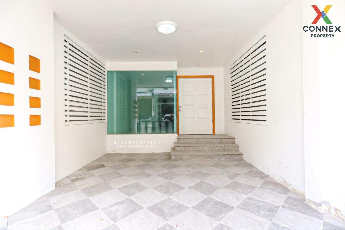 picture For Sale Townhouse/Townhome  , Sriwara Town in Town , newly renovated , Phlapphla , Wang Thong Lang , Bangkok , CX-125992 ✅ Live chat with us ADD LINE @connexproperty ✅  - 2/12