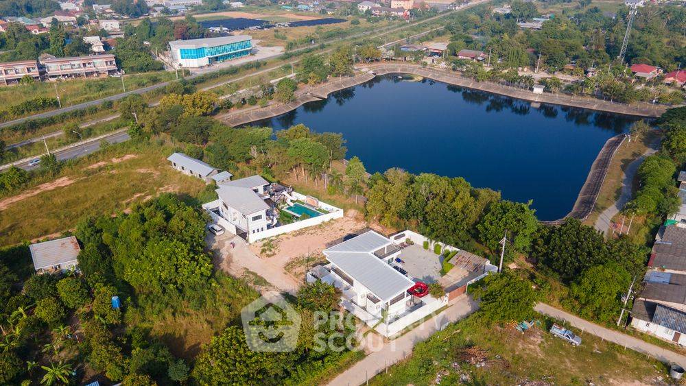 รูป วิลล่า 6-ห้องนอน ใกล้ เมืองพัทยา (ID 1229337) - รูปที่ 31/34
