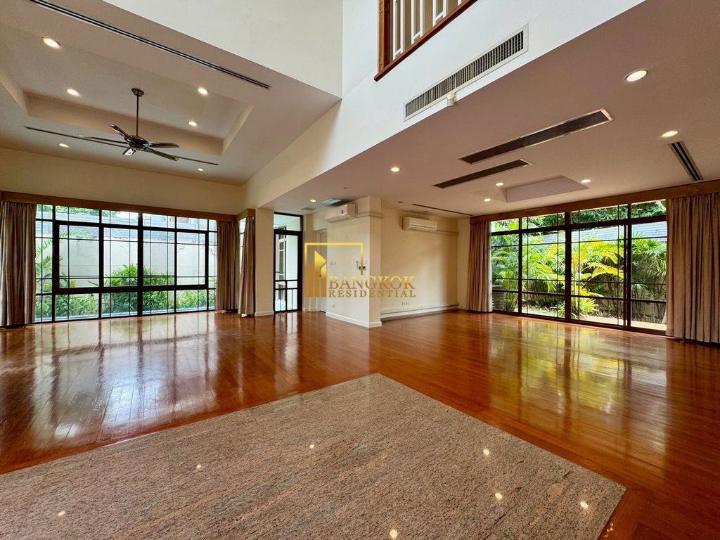 รูป Baan Sansiri 67 | Luxurious 4 Bed Pool Villa in Phra Khanong - BR7959SH - รูปที่ 15/68