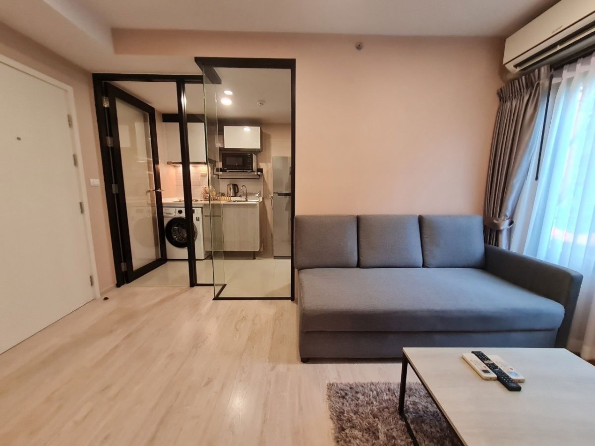 picture Escent Ville Chiang Mai, 3rd Floor, Pool View – 13,000 THB/month  - 8/13