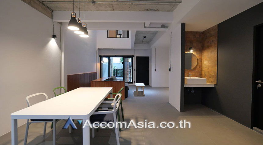 picture 🔼🔽 AccomA 📩  3 BR House in Khlong Ton Nuea (AA27387) - 13/17