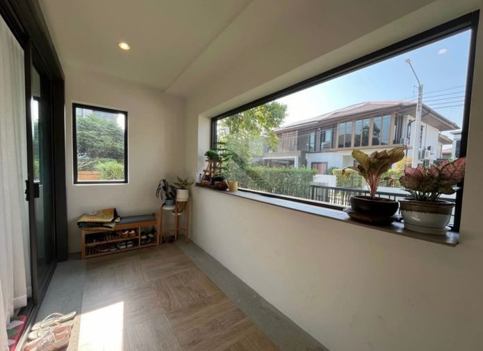 4-bed house for sale, 210 sqm, 74 sq wah, Burasiri Pattanakarn