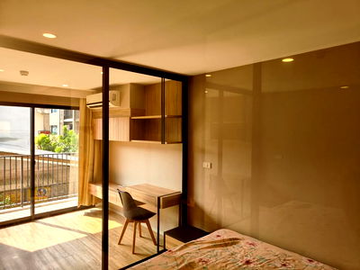 Condos for sale Sathon : (19246) Blossom Condo @ Sathorn - Charoenrat
