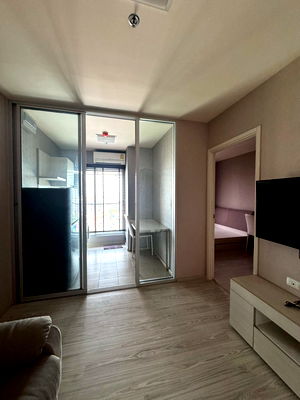 Condos for rent MRT Nonthaburi Civic Center : Aspire Rattanathibet                        2 
