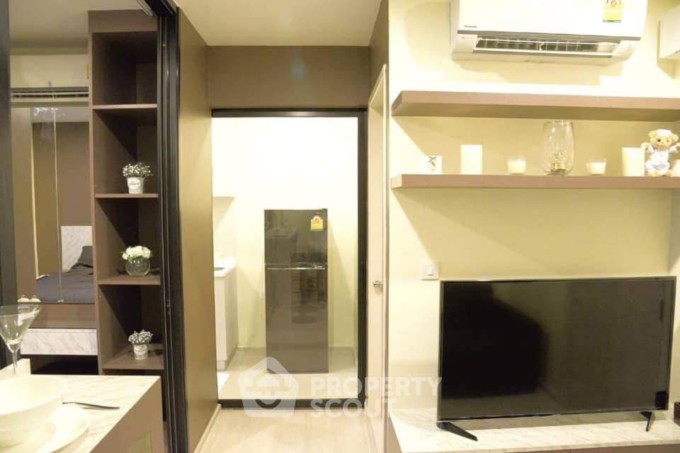 picture 1-BR Condo at Life Asoke near ARL Makkasan (ID 218141) - 7/10