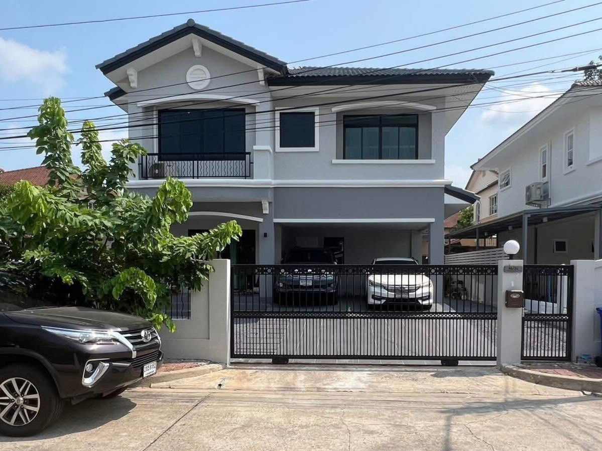 รูป P0110 ขายบ้านเดี่ยว 2 ชั้น หมู่บ้านมัณฑนา (ศรีนครินทร์–บางนา) โดย Land & Houses - รูปที่ 2/16