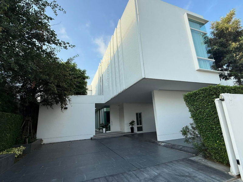 ขายบ้านเดี่ยว : P0099 ขายบ้านราคาดีสุดคุ้ม! Vive Bangna