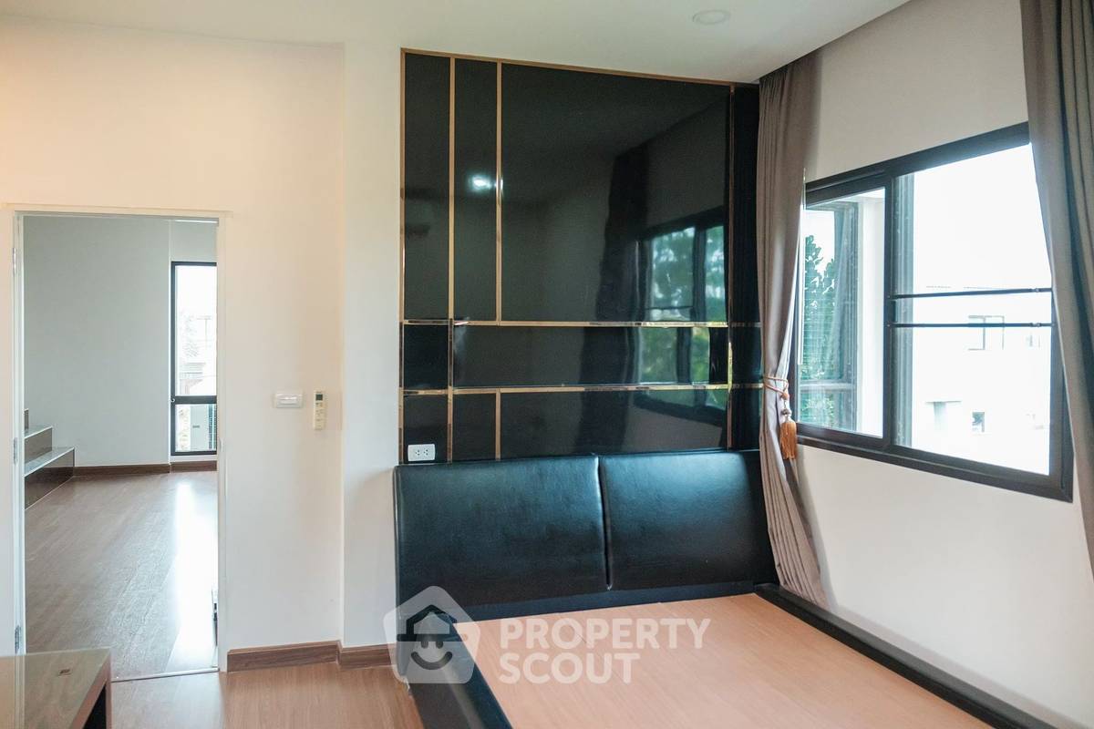 picture 5-BR House in Wat Chalo (ID 2059479) - 30/40