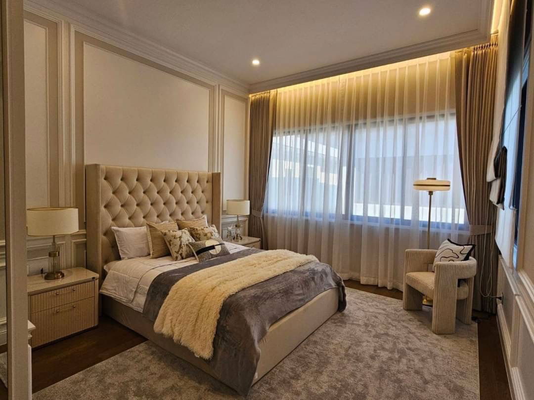 picture NARASIRI KRUNGTHEPKREETHA SUPER LUXURY HOUSE FOR SALE - 9/10