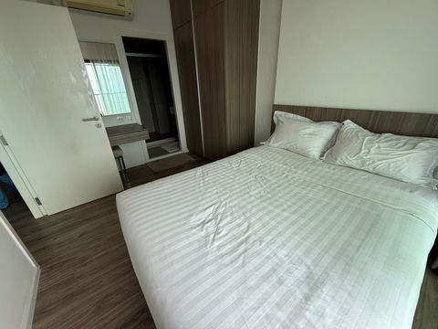 Knightsbridge the ocean sriracha floor27view sea