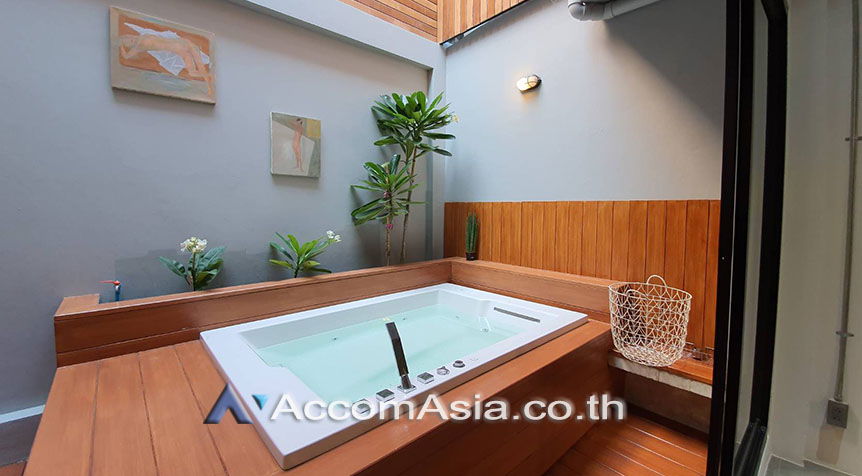 รูป 🔼🔽 AccomA 📩  3 BR House in Khlong Ton Nuea (AA27387) - รูปที่ 16/17