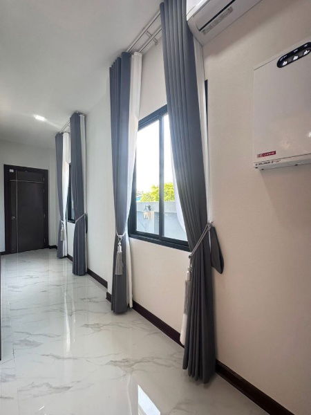 picture For sale: Luxury pool villa, modern style, near Map Prachan Reservoir, prime location in Pattaya. - 12/15