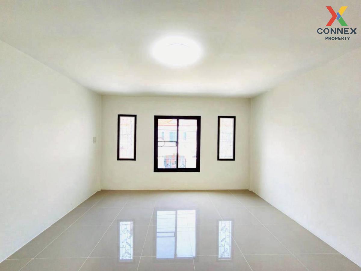 picture For Sale Townhouse/Townhome  , K.C. Ramintra 8 , newly renovated , Sam Wa Tawan Tok , Khlong Sam Wa , Bangkok , CX-126233 ✅ Live chat with us ADD LINE @connexproperty ✅  - 7/11