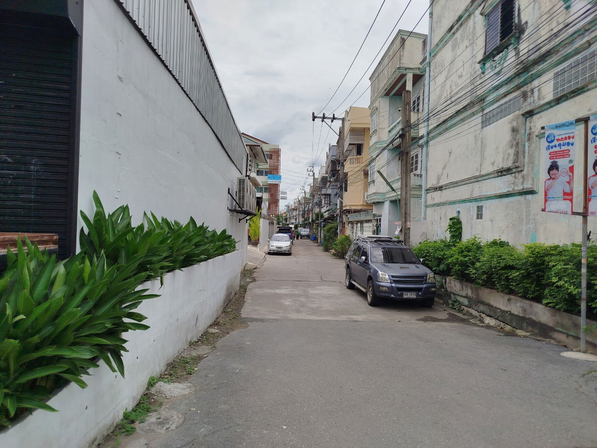 รูป ขายบ้านแฝด พร้อมผู้เช่า เหมาะสำหรับนักลงทุน ดีกว่าฝากเงินแบงค์ 19.2เท่า - รูปที่ 7/7