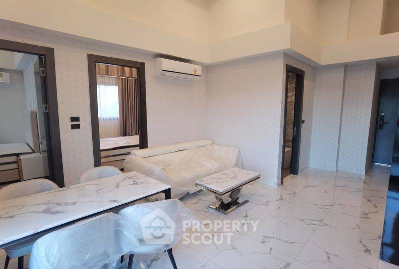 picture 2-BR Condo at Arcadia Millennium Tower close to Pattaya South (ID 2089191) - 1/14