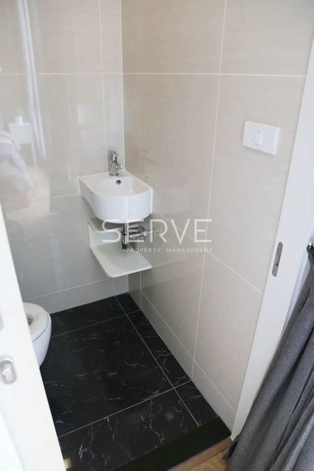 รูป Nice Room Studio High Fl 25+ with City view (North side) Close to BTS Phrom Phong / Condo for Rent-Park 24 - รูปที่ 11/12