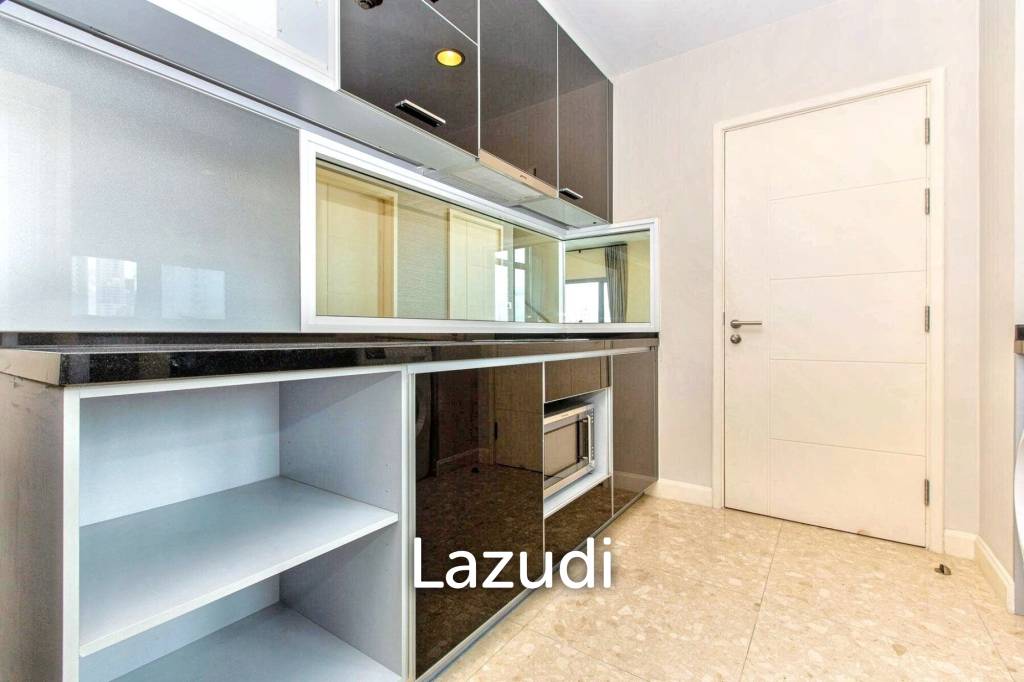 picture 2 Bed 2 Bath 125 SQ.M The Crest Sukhumvit 34 - 6/12