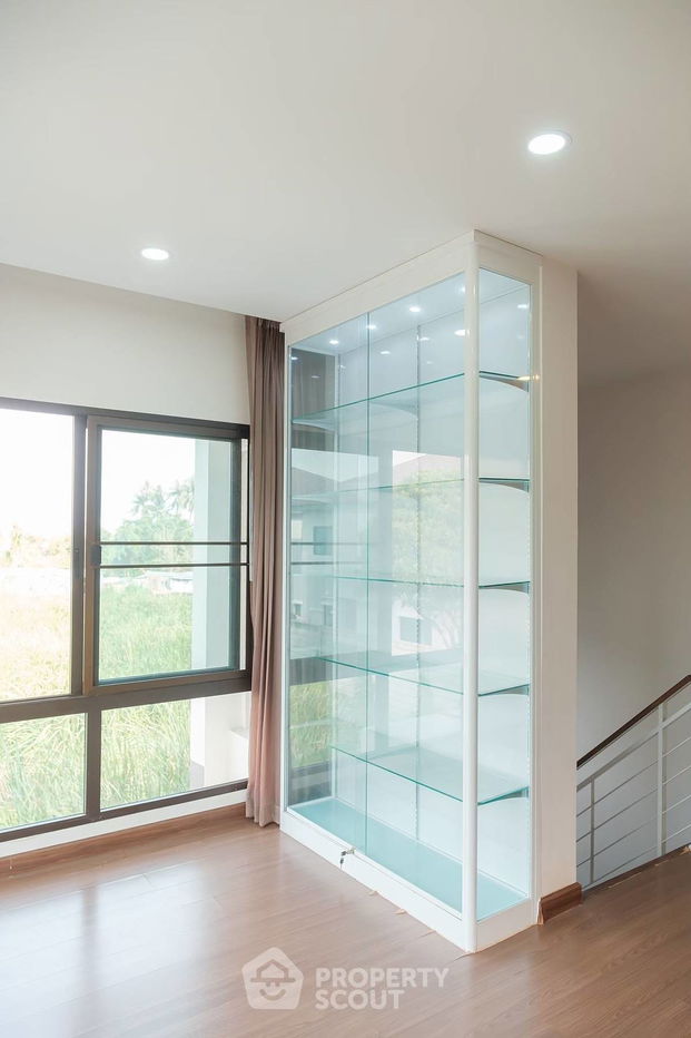 picture 5-BR House in Wat Chalo (ID 2059479) - 36/40