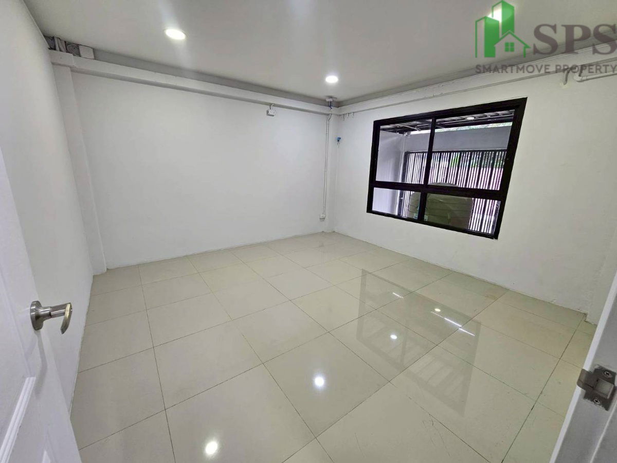 picture Home Office in Sukhumvit 50 for RENT ( SPSP617) - 6/20