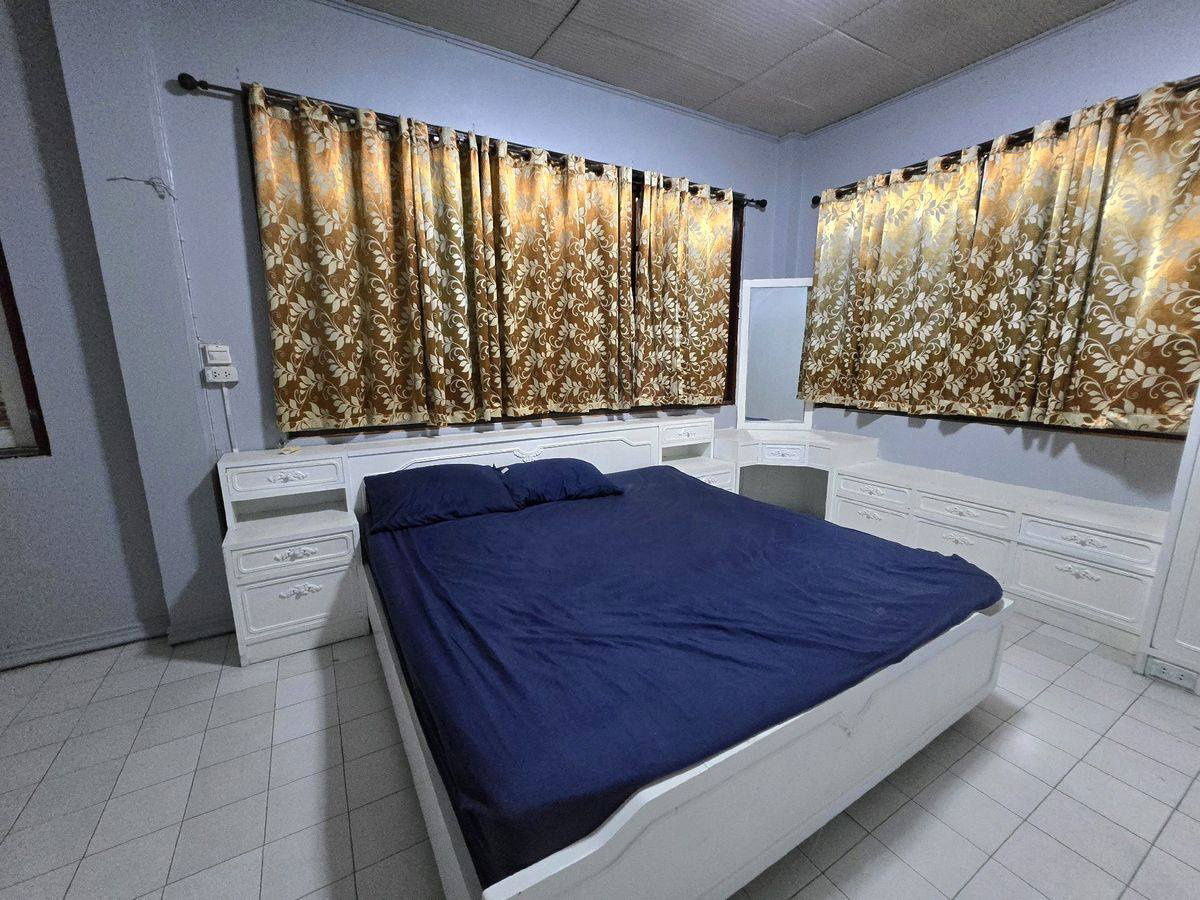 picture For Rent at 2-storey detached house for rent #Huai Khwang Ratchada - 3/21