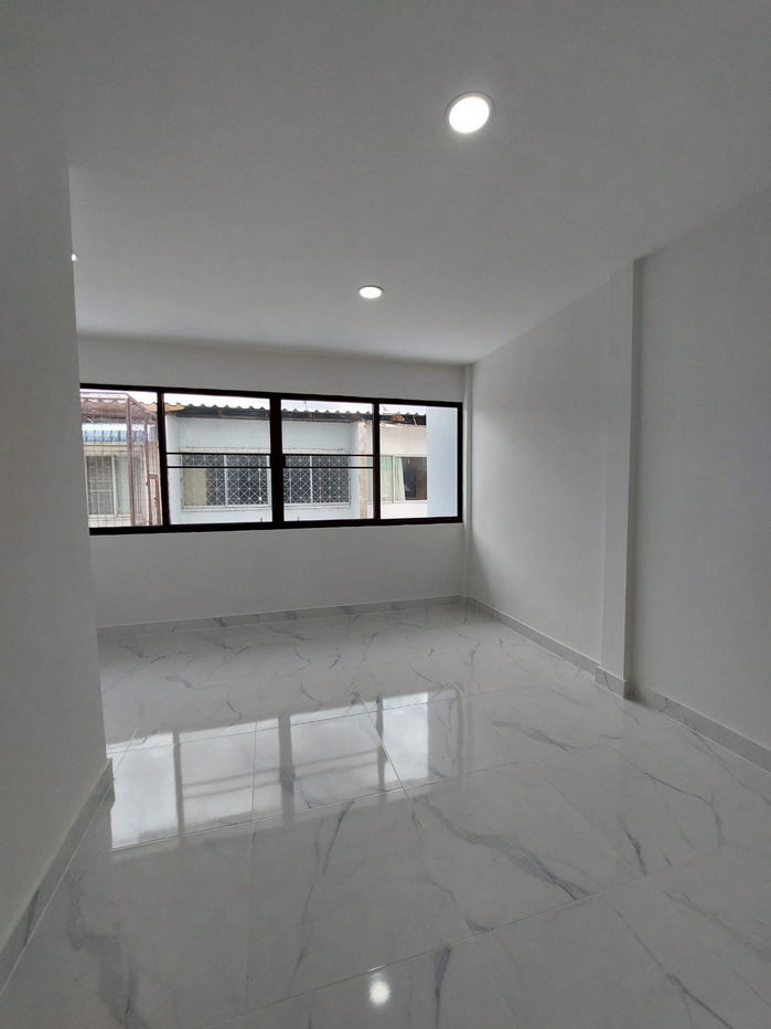 รูป ขายบ้านมือสอง ทาวน์เฮ้าส์ 2 ชั้น หมู่บ้านเปรมปรีดิ์ - รูปที่ 10/12