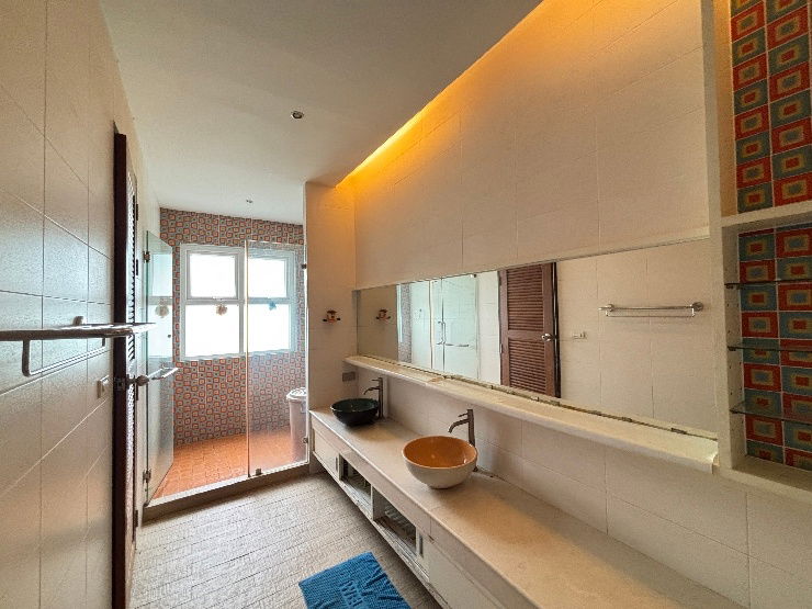picture Big house 1 rai, Panya Inthra P4, Pool Villa for big family or company - 40/50