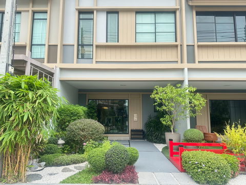 For Sale!! Ready to move in 2 StoreyTownhouse – at Siri Place Wongwaen-Lamlukka