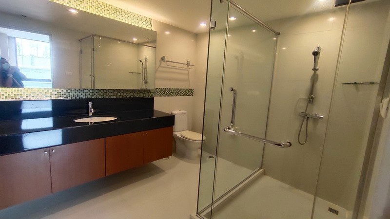 รูป LTHC12842 - Condo for sale คอนโด ขาย at Somkid Gardens สมคิด การ์เดน Size 437 sqm. 4 beds 4 baths Near BTS Chit Lom Station ONLY 98 MB - รูปที่ 6/17