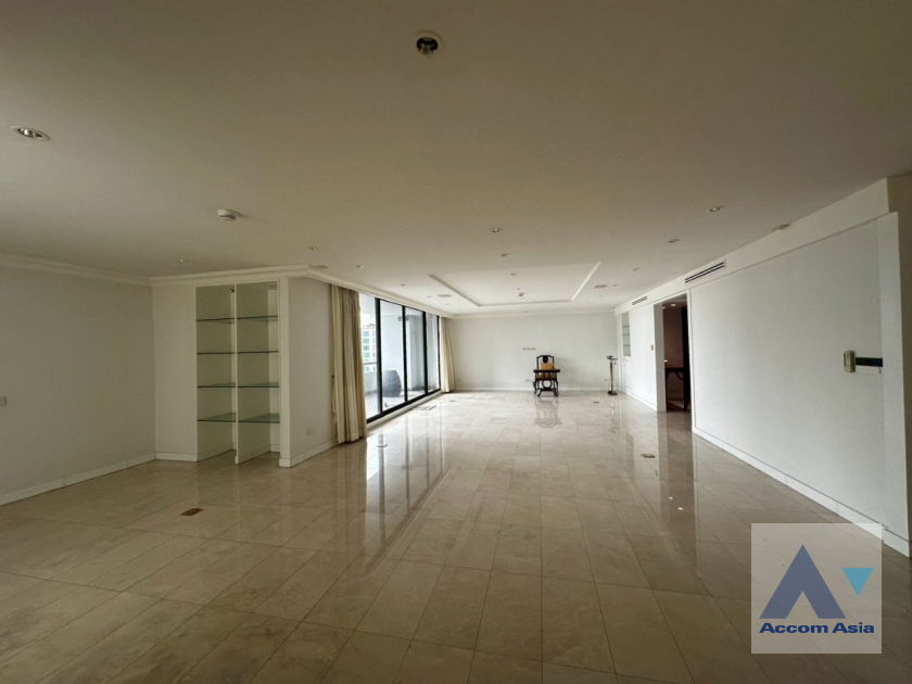 picture 🔼🔽 AccomA 📩  4 BR Condominium @Somkid Gardens (AA44225) - 1/20
