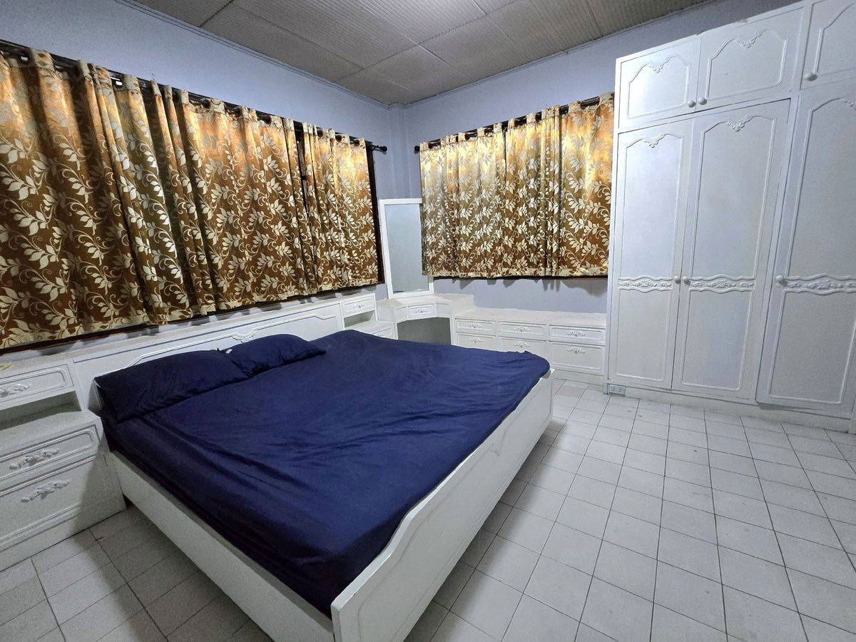 picture For Rent at 2-storey detached house for rent #Huai Khwang Ratchada - 13/21