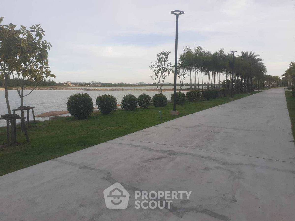 picture 6,400 m² Land for Sale close to East Pattaya (ID 2217253) - 3/12
