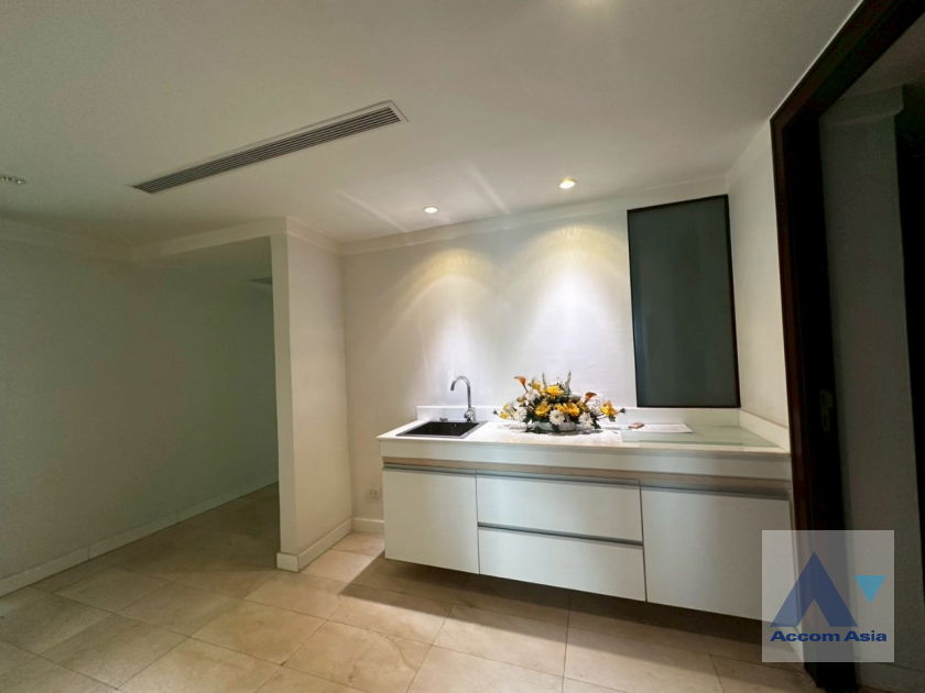 picture 🔼🔽 AccomA 📩  4 BR Condominium @Somkid Gardens (AA44225) - 17/20