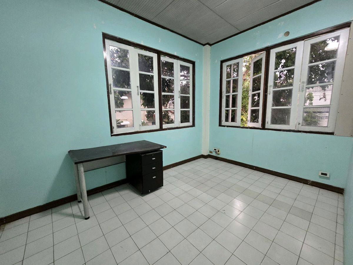 picture For Rent at 2-storey detached house for rent #Huai Khwang Ratchada - 20/21
