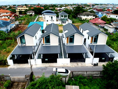Houses for sale Phutthamonthon Sai 4 Road  : 2-storey detached house, modern style