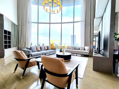 Apartment building for rent : Luxurious 3 Bed Duplex Serviced Apartment in Ratchadamri - BR12994CD