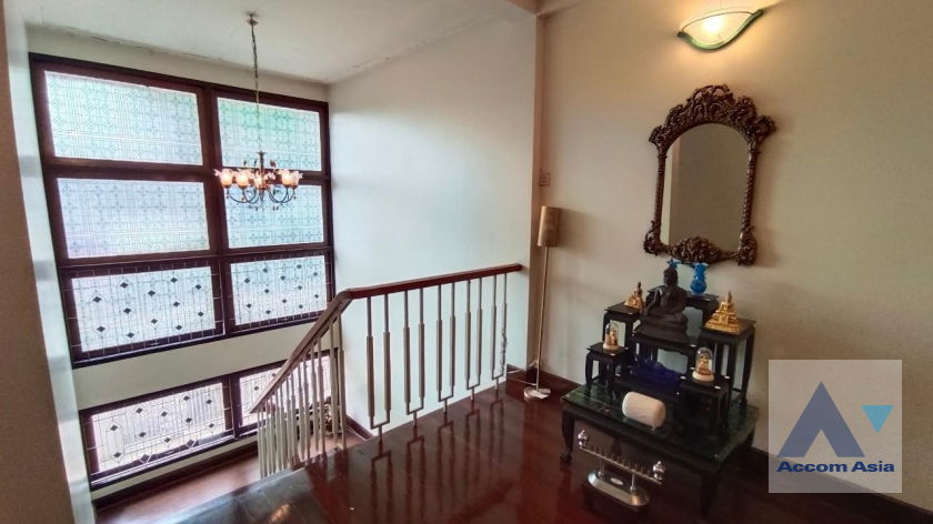 picture 🔼🔽 AccomA 📩 Spacious house with classic charm and greenery in Sathorn (1714115) - 16/20
