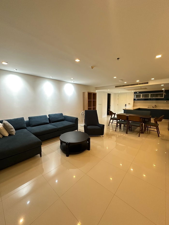 รูป ให้เช่าคอนโด Sathorn Heritage   3ห้องนอน 185ตรม. (ราคาดีสุดในตึก ห้องใหญ่ ห้องสวย เฟอร์นิเจอร์ครบ) - รูปที่ 2/14