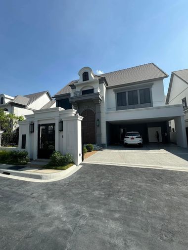 4-bed house for rent, 412 sqm, 121.5 sq wah, Narasiri Phahol - Watcharapol