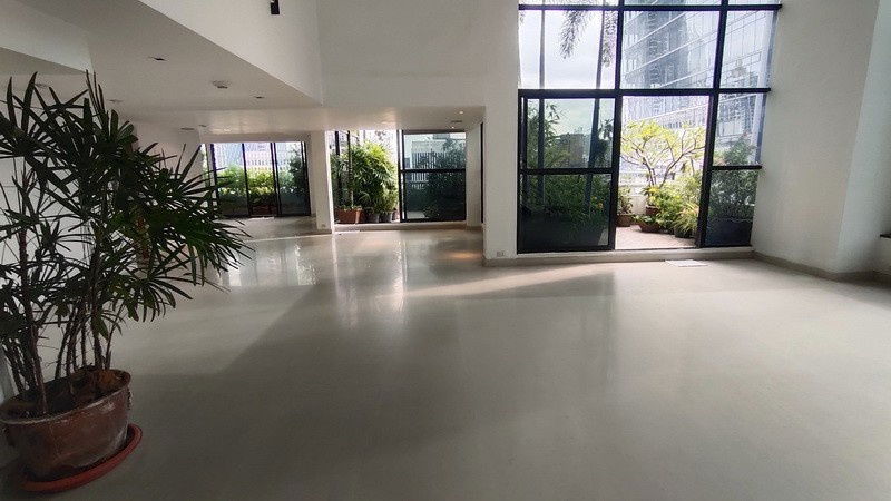 รูป LTHC12842 - Condo for sale คอนโด ขาย at Somkid Gardens สมคิด การ์เดน Size 437 sqm. 4 beds 4 baths Near BTS Chit Lom Station ONLY 98 MB - รูปที่ 1/17