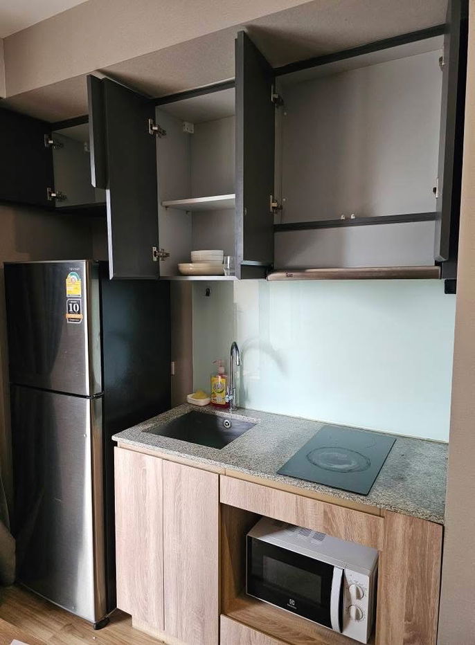 picture 🌿 WS1543 [For rent] Blossom Condo @ Sathorn-Charoen Rat 💰 Rent only 13,500 baht/month 📍 Near BTS Surasak & Saint Louis - 2/6