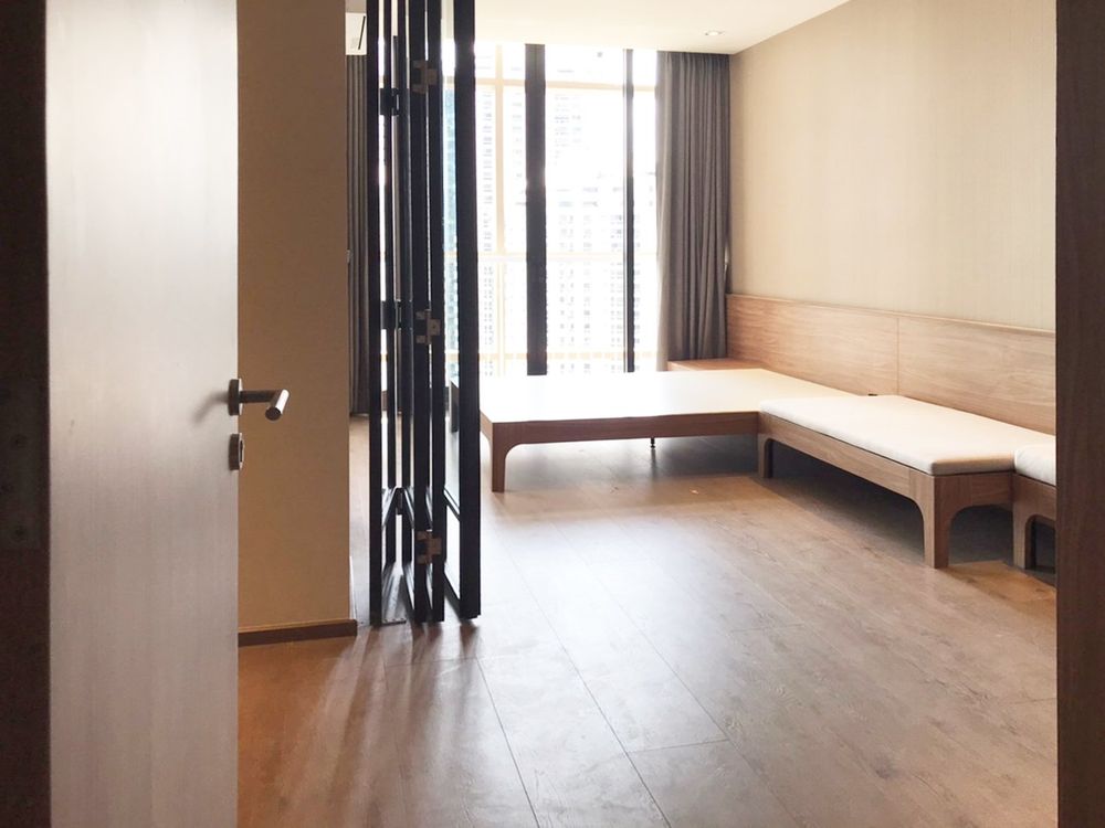 picture Studio 1 Bd. High Fl. -Park 24 - 1/10