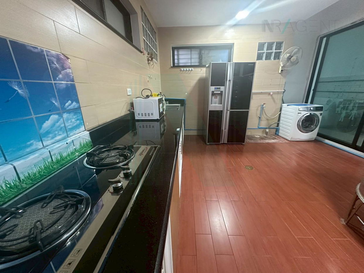 picture 🔺 For Rent 3-story Townhouse ECO SPACE BANGNA - WONGWAEN 2 bedroom 3 bathroom - 3/8