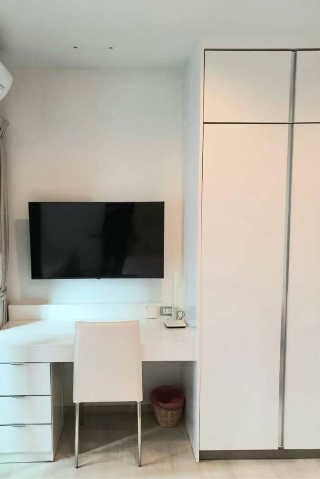 picture #Z1522 Condo for rent: Life One Wireless - 8/8