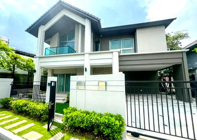 ขายบ้านเดี่ยว : ขาย บ้านเดี่ยวหรู บางกอก บูเลอวาร์ด ซิกเนเจอร์ ลาดพร้าว–เสรีไทย เขตบึงกุ่ม BRE25441