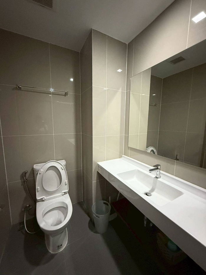 picture For Rent Ideo Asoke Rama-9, 2 Bedroom 2 Bathroom, special price, no crack in room, ready to move! - 11/12
